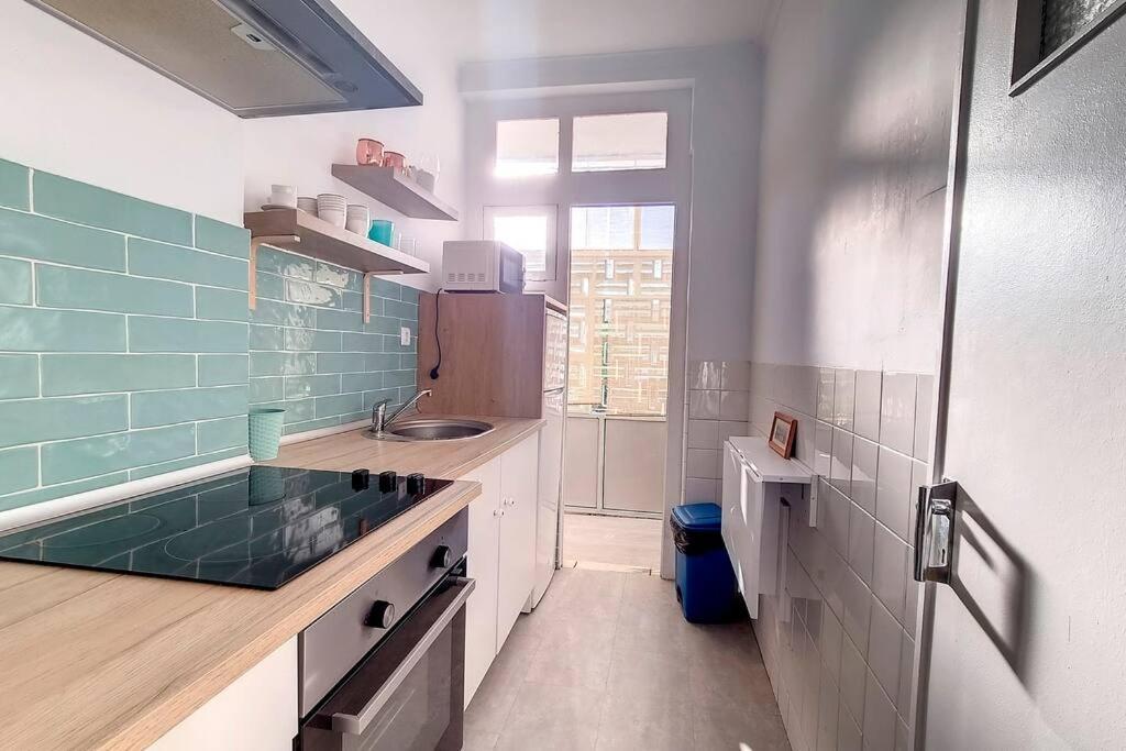 Cozy One Bedroom Apartment ลิสบอน ภายนอก รูปภาพ