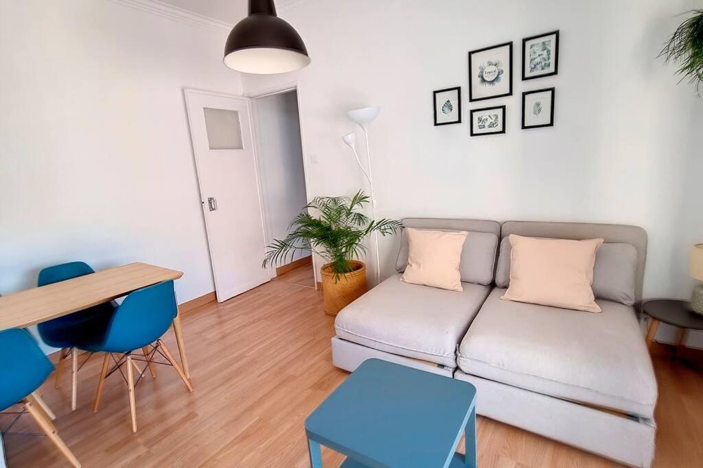 Cozy One Bedroom Apartment ลิสบอน ภายนอก รูปภาพ